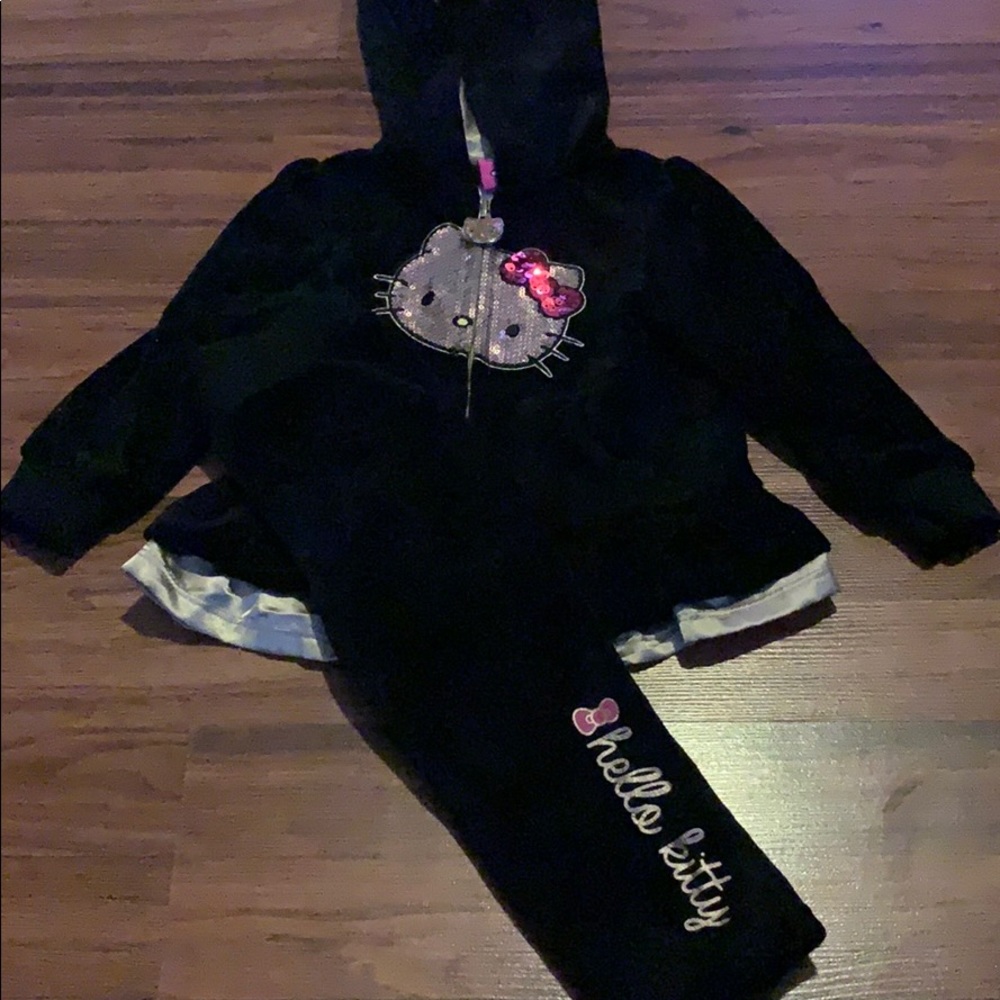 Valor Hello Kitty Sweatsuit